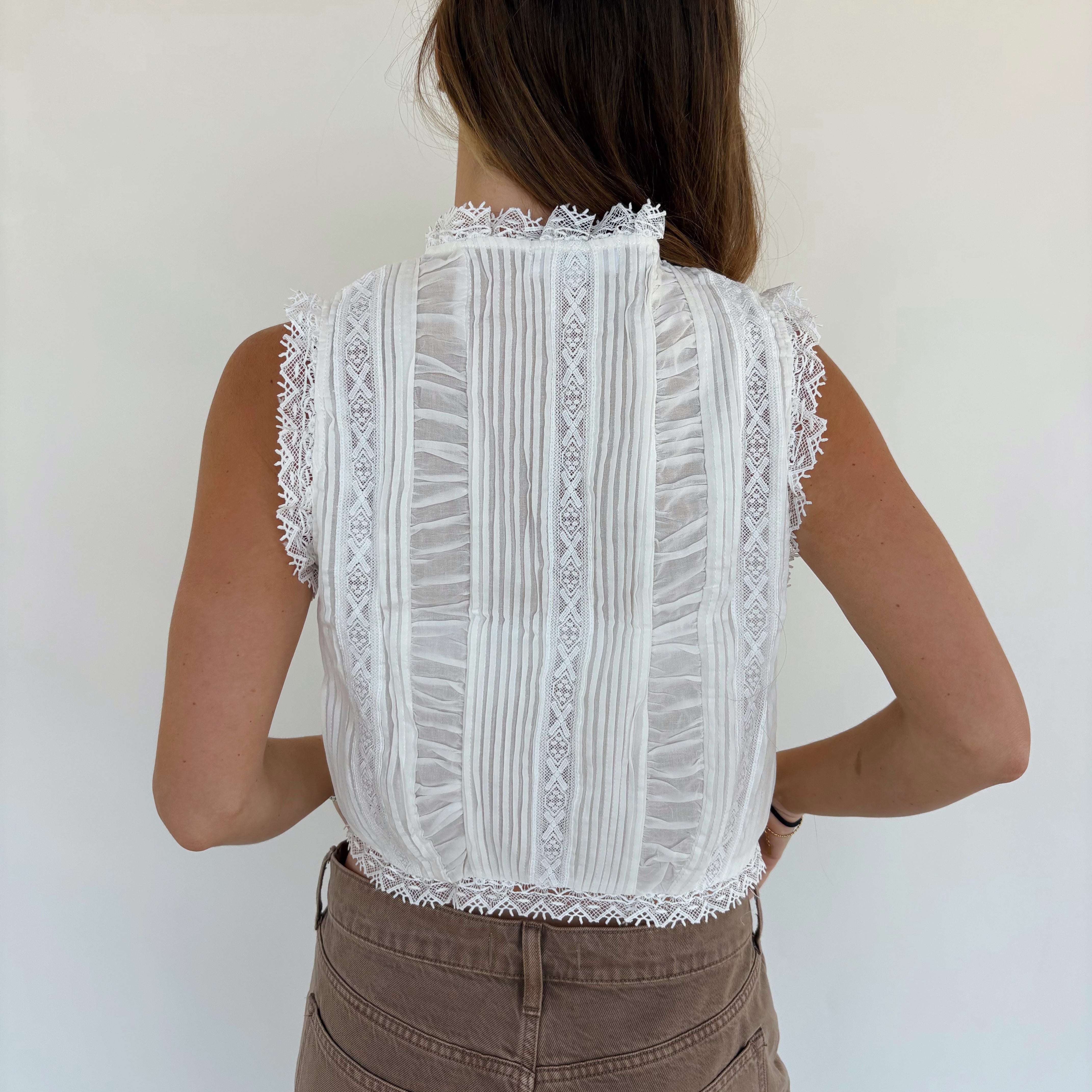 Lace Trim Sleeveless Blouse