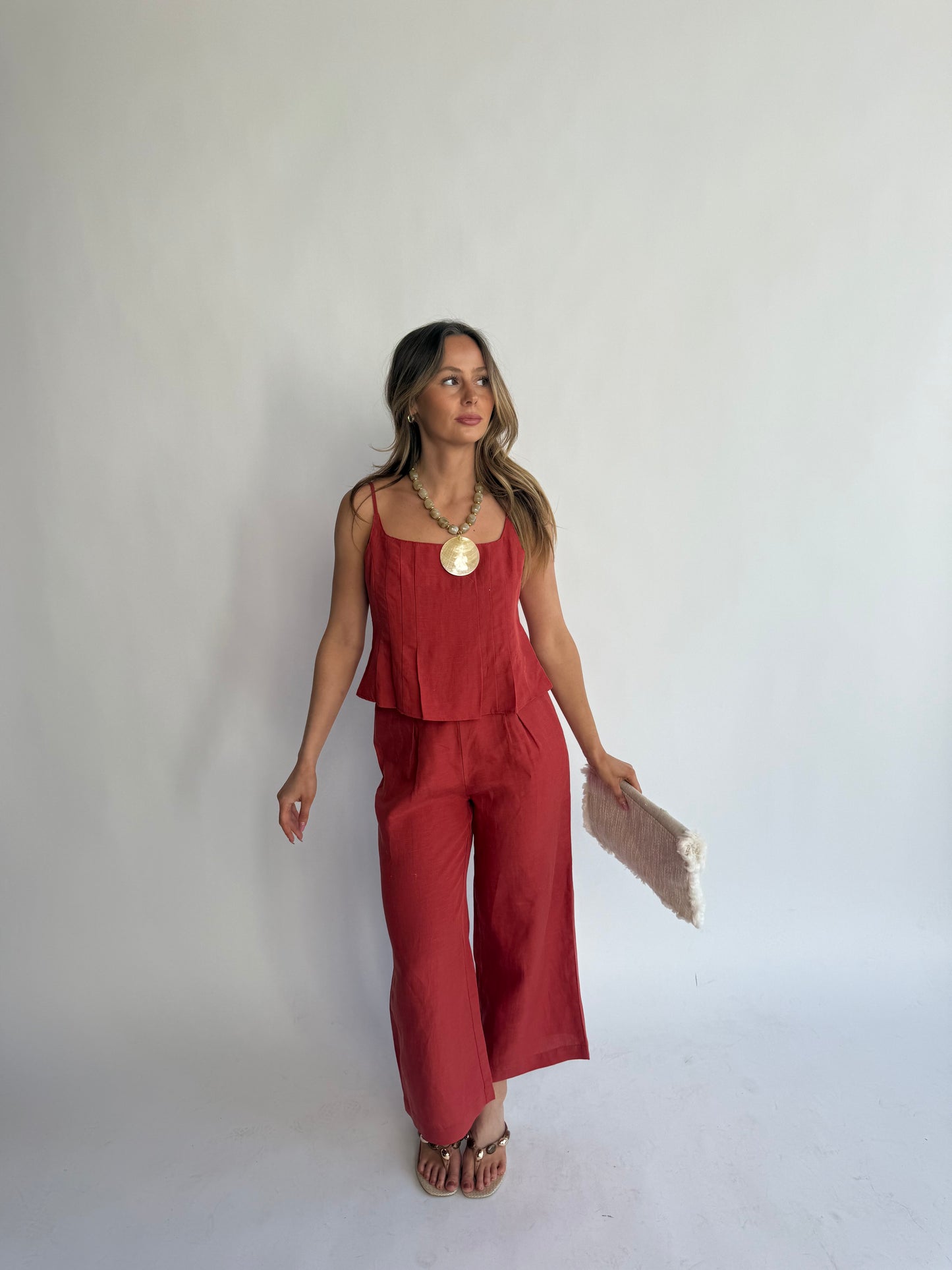 Scarlett Linen Set